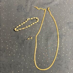 Gold Necklace and Bracelet Set